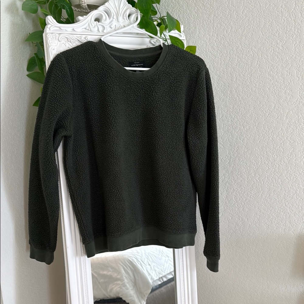 Lucky Brand women’s green sweater